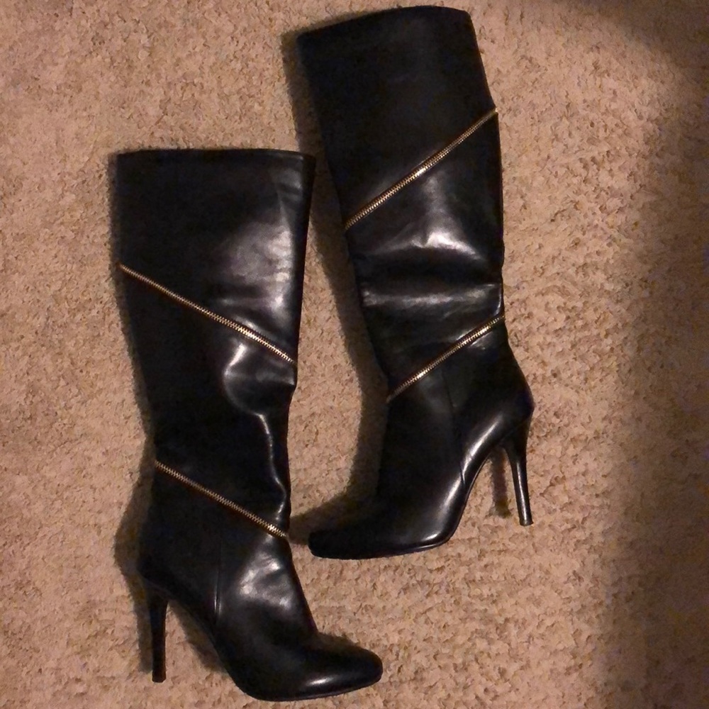 Eva & Zoe Black Knee Boots